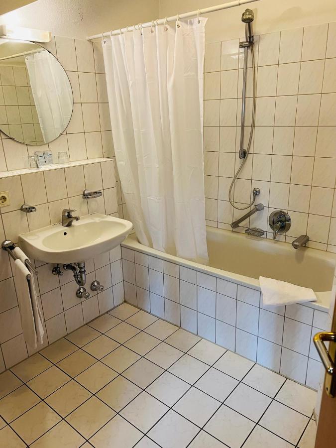 Hotel Garni Kern Halfing エクステリア 写真